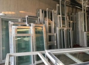 cách phân biệt cửa nhựa lõi thép kém chất lượng